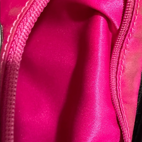 Coach black and tan/red accents, raspberry lining, 11 ny 10 adj  shld/crss 2 tag - Picture 14 of 16